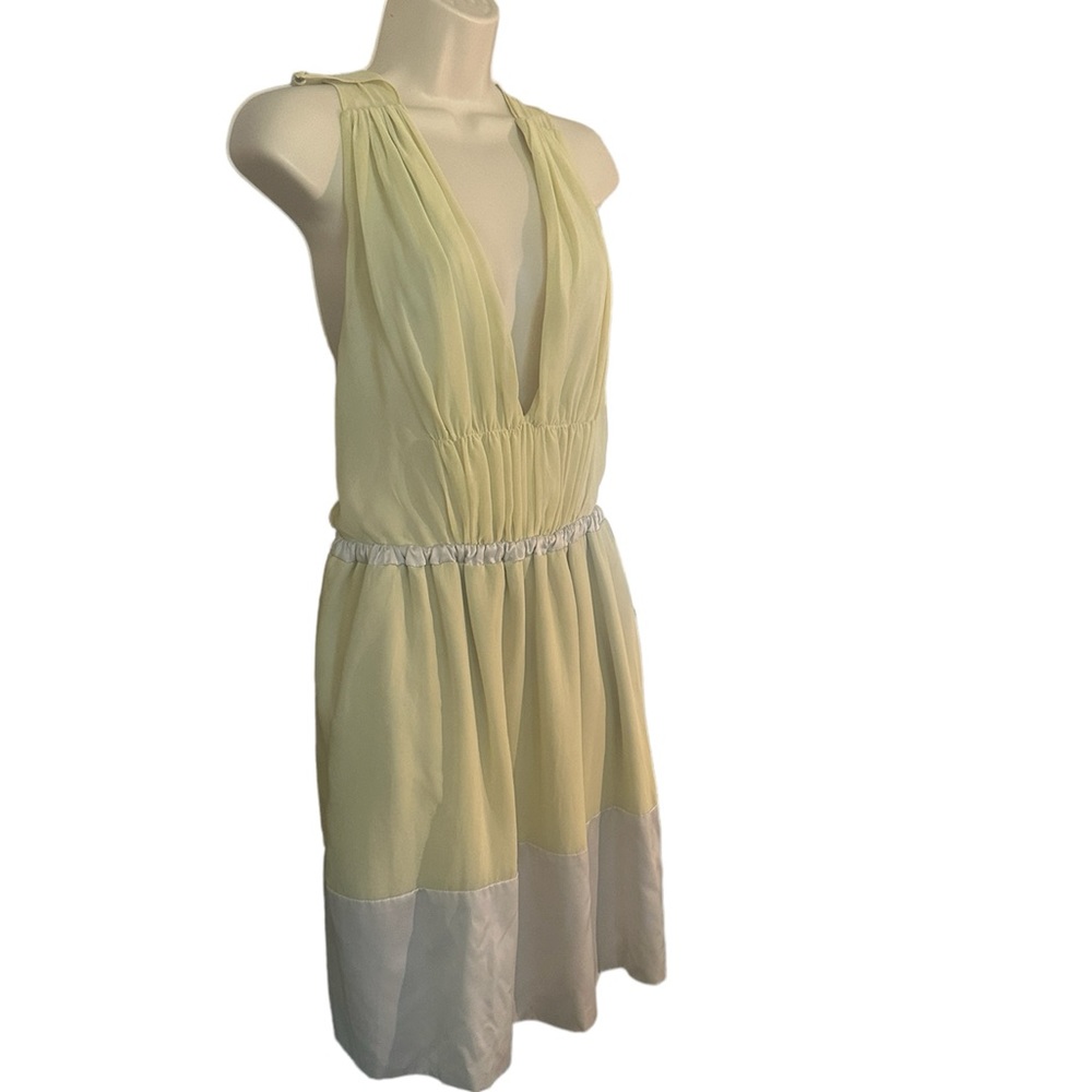 BCBGeneration Light Yellow color block Dress Sz 10